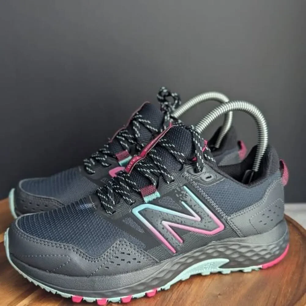 New Balance 410v8 Trail Running Shoes Women 6.5 Black/Blue/Pink New